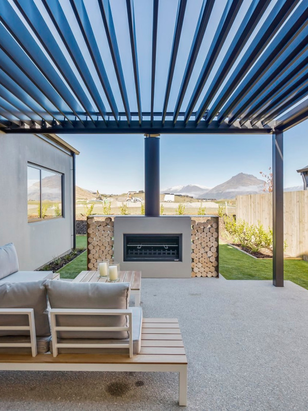 HomePlus Southland Bask Opening Louvre Roof in Satin Black for Jennian Homes Queenstown Showhome 2019 4