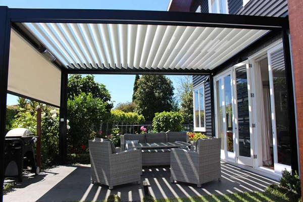 Bask Louvre Roof on Modern Home making the outdoor space usable all year round 9