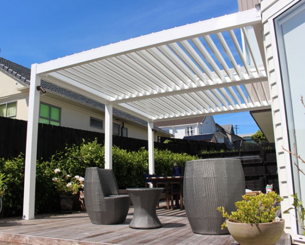 Arctic White Bask Louvre Roof Twin bay solution to large outdoor area design challenge